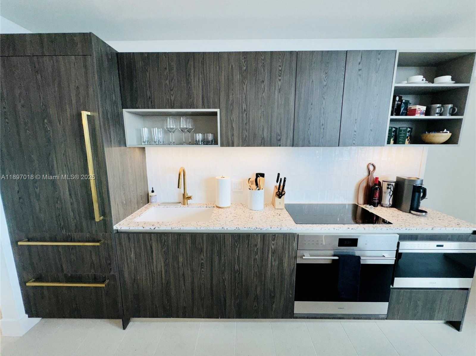 Small Image of 159 NORTH EAST 6TH ST #4905, Miami Number 11