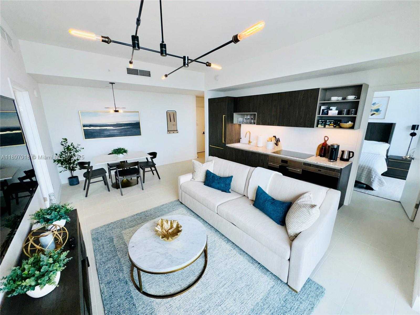 Small Image of 159 NORTH EAST 6TH ST #4905, Miami Number 14