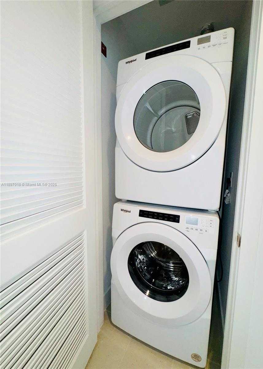 Small Image of 159 NORTH EAST 6TH ST #4905, Miami Number 20