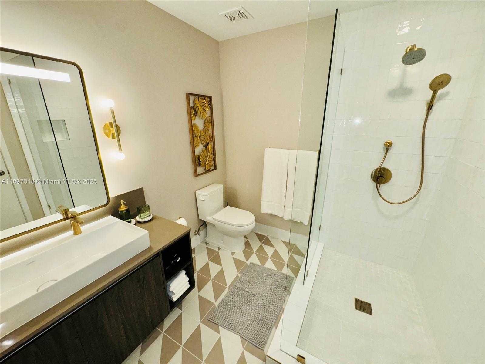 Small Image of 159 NORTH EAST 6TH ST #4905, Miami Number 33