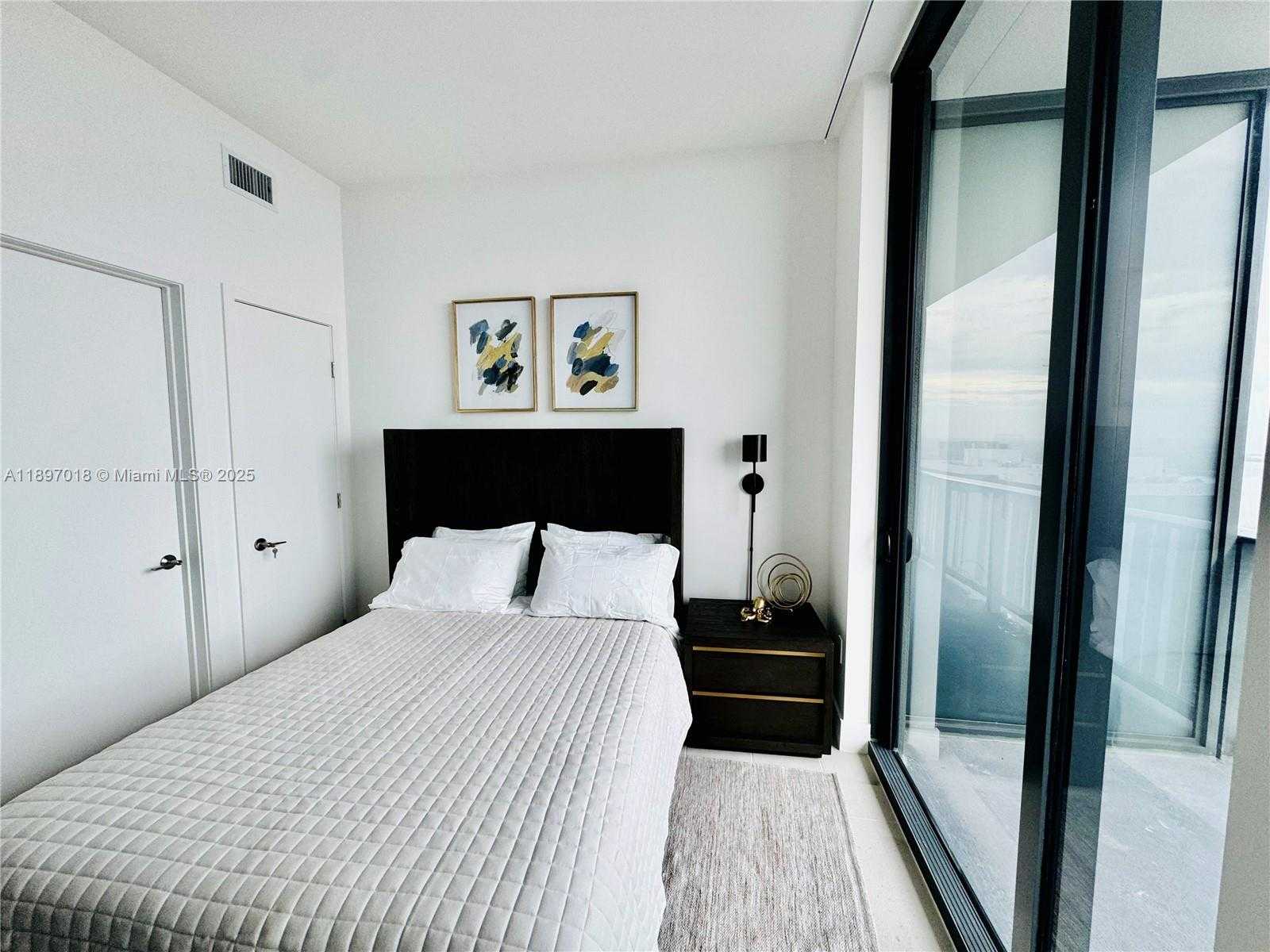 Small Image of 159 NORTH EAST 6TH ST #4905, Miami Number 39