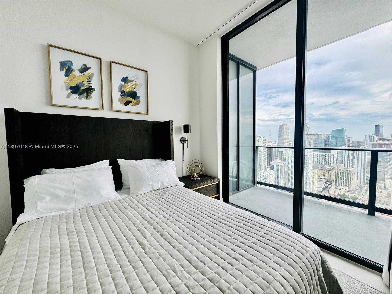 Small Image of 159 NORTH EAST 6TH ST #4905, Miami Number 40