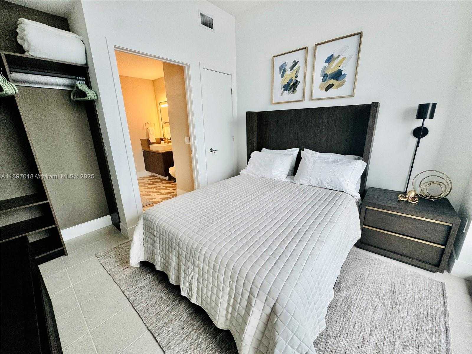 Small Image of 159 NORTH EAST 6TH ST #4905, Miami Number 41