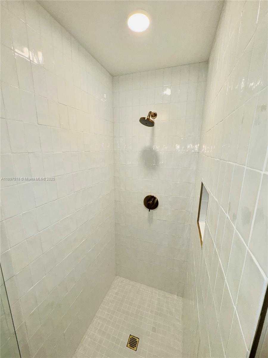 Small Image of 159 NORTH EAST 6TH ST #4905, Miami Number 46