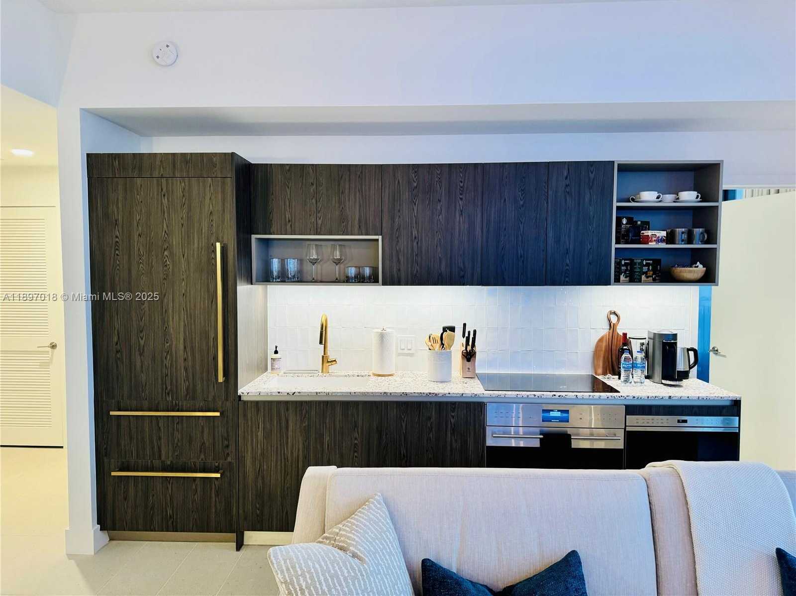 Small Image of 159 NORTH EAST 6TH ST #4905, Miami Number 56