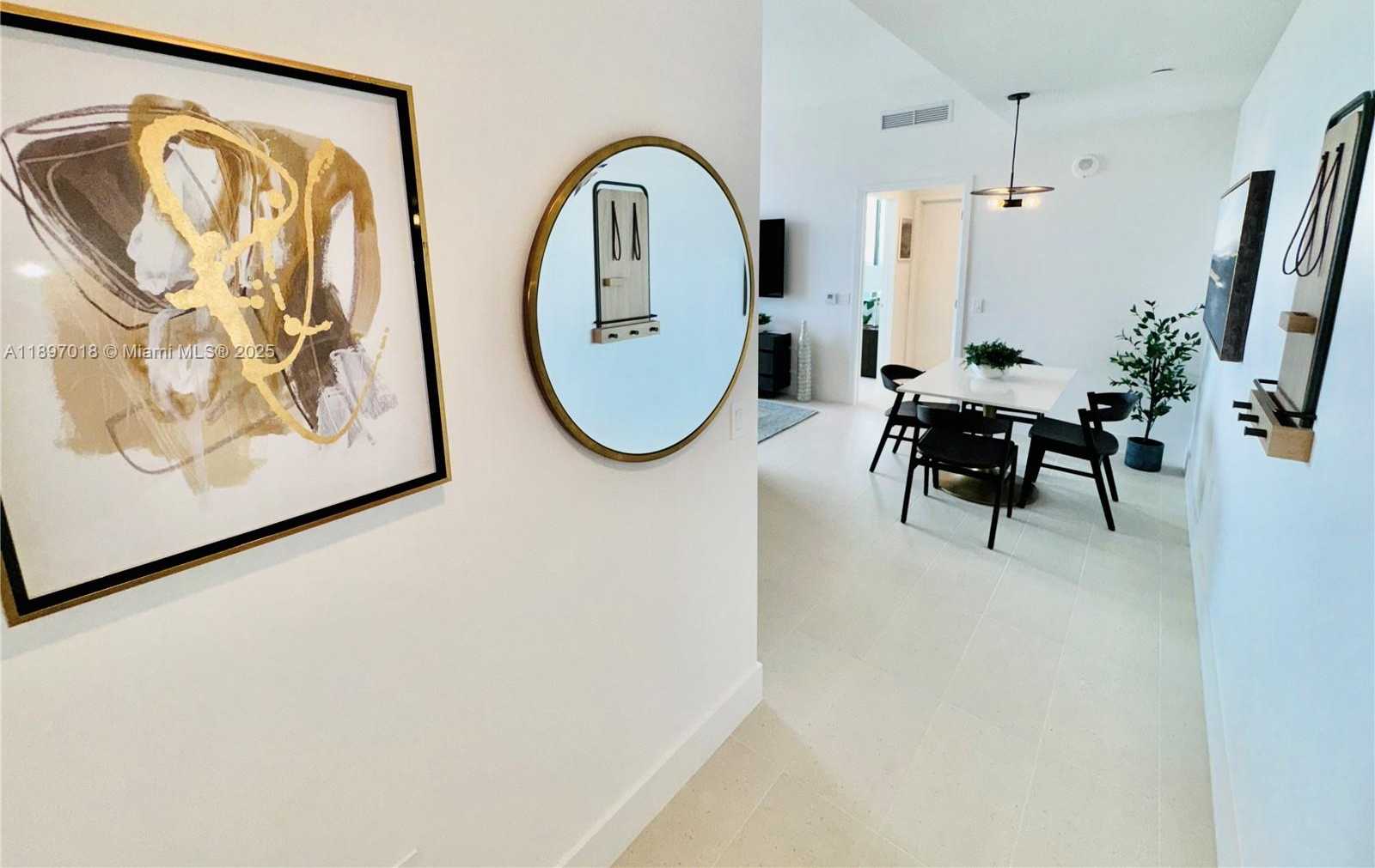 Small Image of 159 NORTH EAST 6TH ST #4905, Miami Number 7