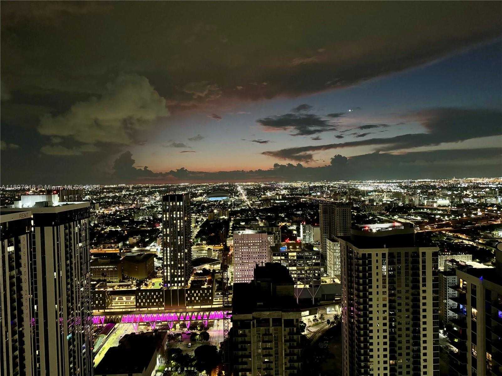 Small Image of 159 NORTH EAST 6TH ST #4905, Miami Number 78