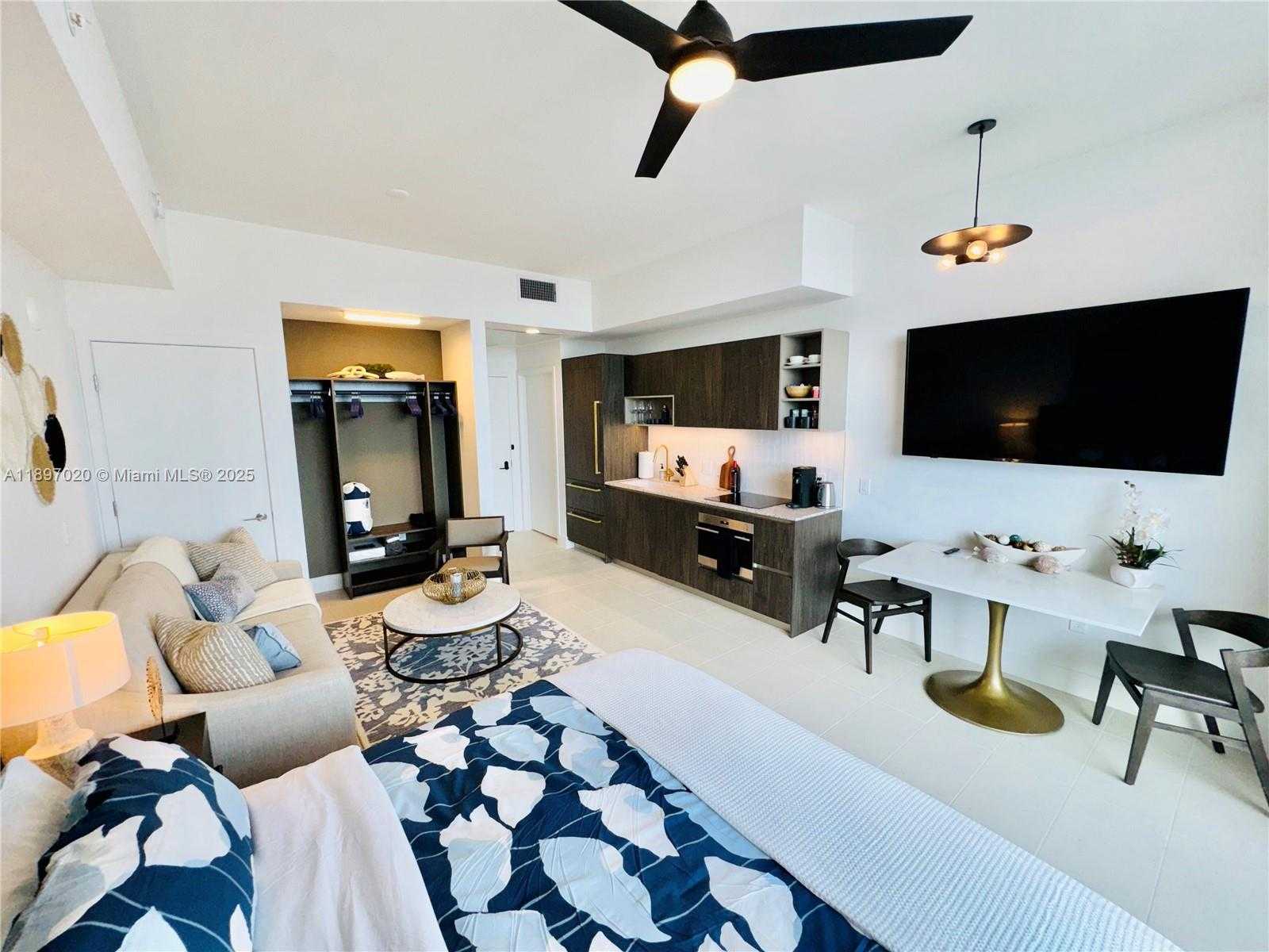 Small Image of 159 NORTH EAST 6TH ST #4906, Miami Number 10