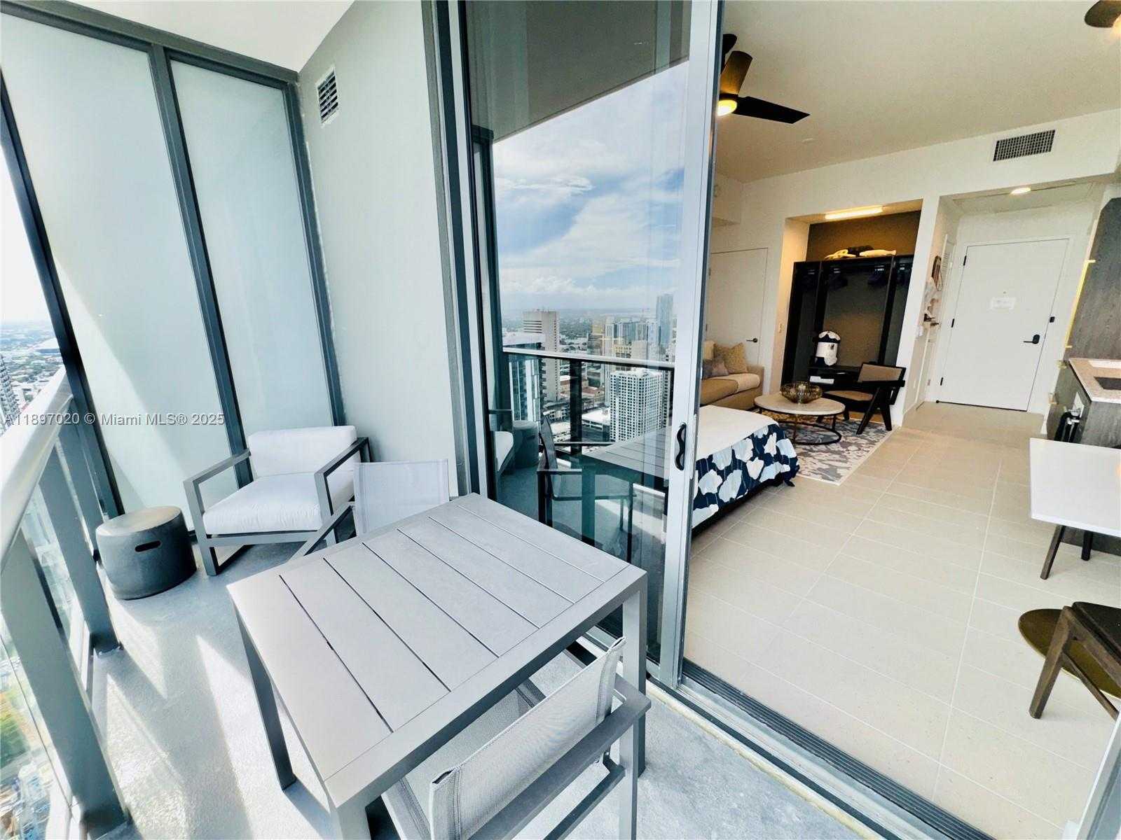 Small Image of 159 NORTH EAST 6TH ST #4906, Miami Number 13