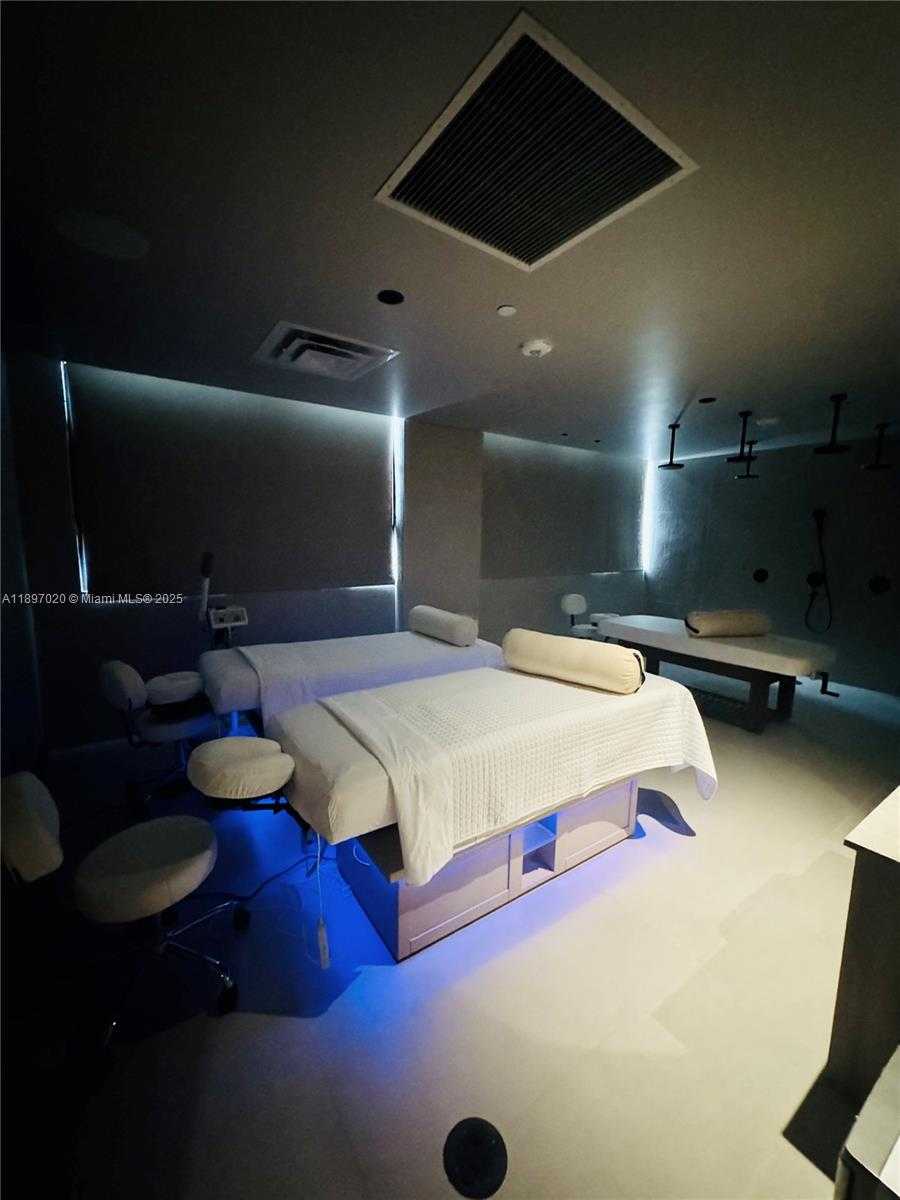 Small Image of 159 NORTH EAST 6TH ST #4906, Miami Number 48