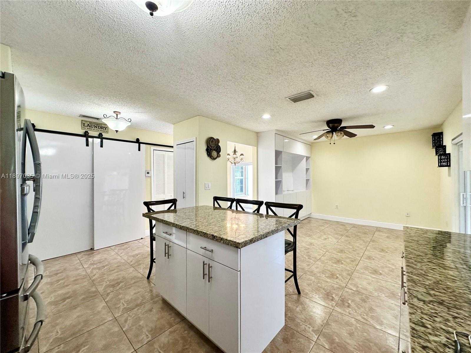 Small Image of 6097 SOUTH WEST 128TH CT, Miami Number 11