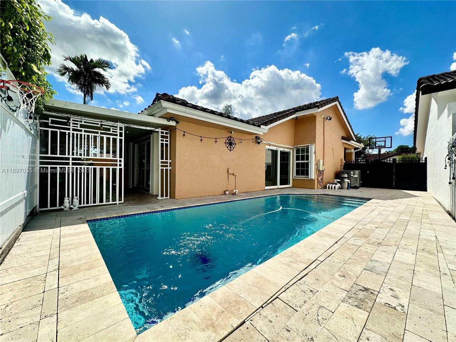 Small Image of 6097 SOUTH WEST 128TH CT, Miami Number 31