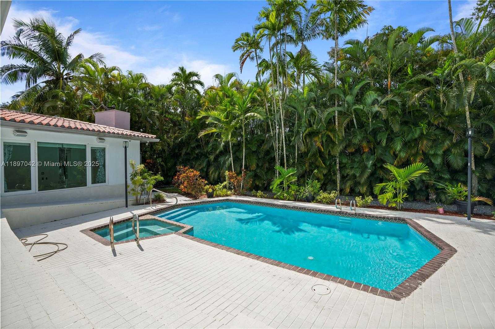 Small Image of 1436 MANTUA AVE #., Coral Gables Number 24