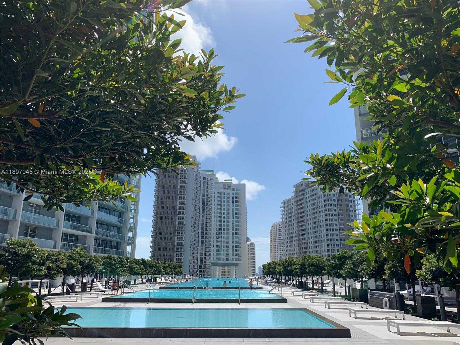 Small Image of 485 BRICKELL AVE #2606, Miami Number 2