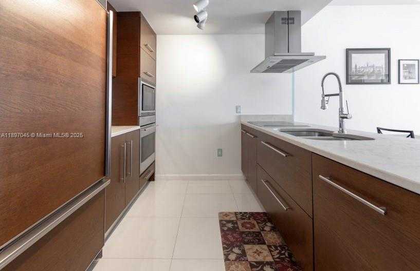 Small Image of 485 BRICKELL AVE #2606, Miami Number 9