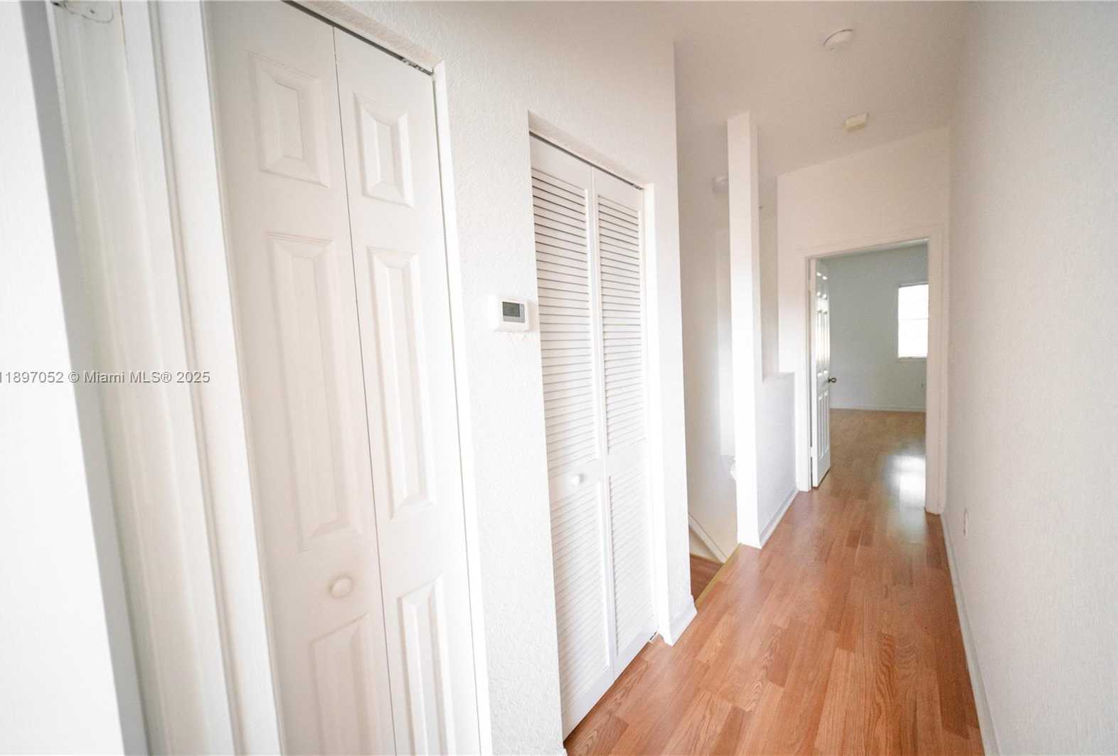 Small Image of 5670 NORTH WEST 116TH AVE #212, Doral Number 11