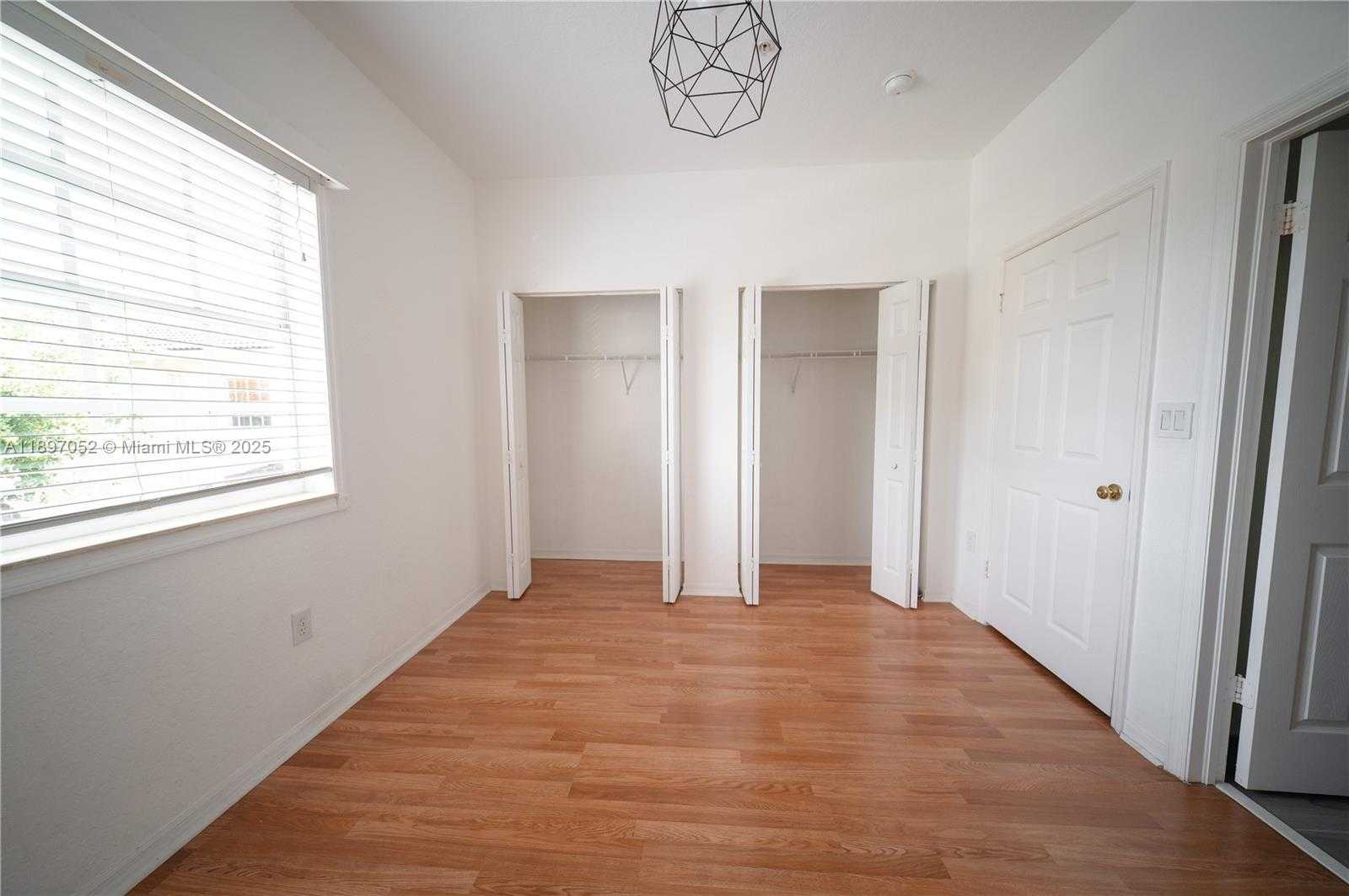 Small Image of 5670 NORTH WEST 116TH AVE #212, Doral Number 16