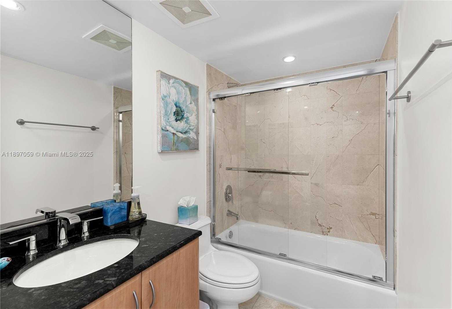 Small Image of 6917 COLLINS AVE #1203, Miami Beach Number 15