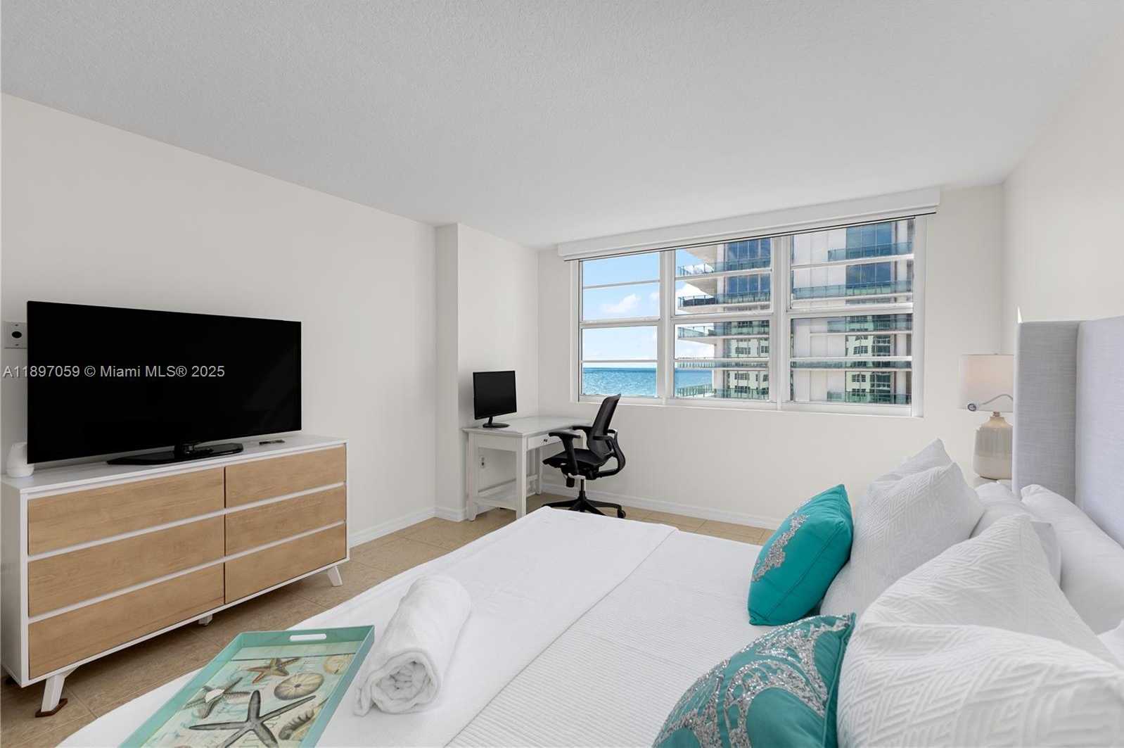 Small Image of 6917 COLLINS AVE #1203, Miami Beach Number 19