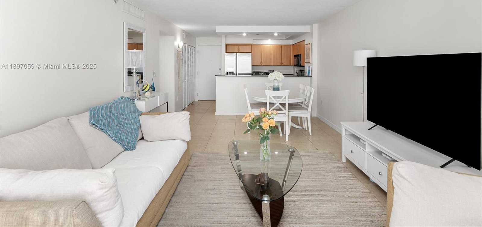 Small Image of 6917 COLLINS AVE #1203, Miami Beach Number 4