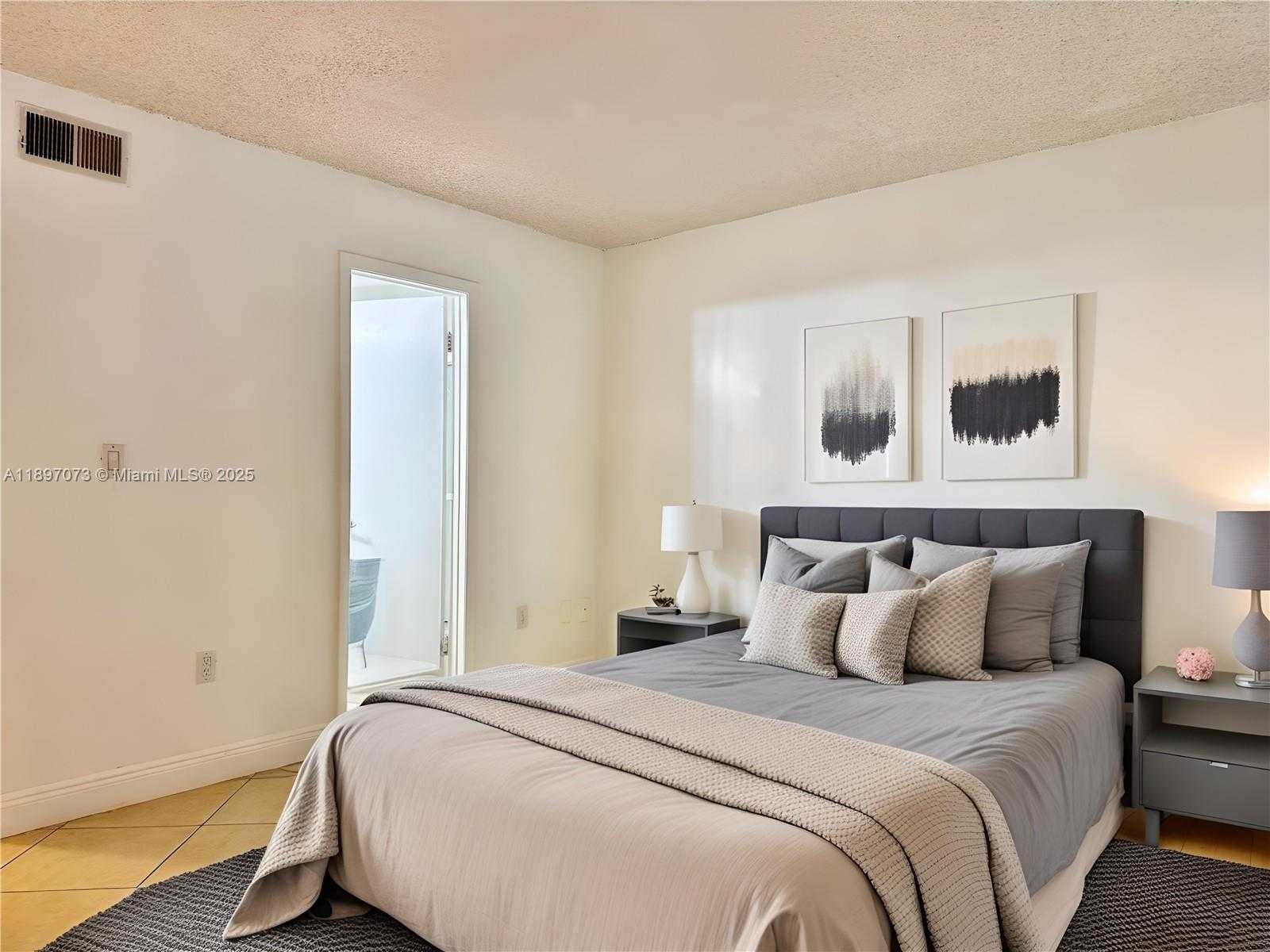 Small Image of 510 NORTH WEST 86TH PL #12-106, Miami Number 11