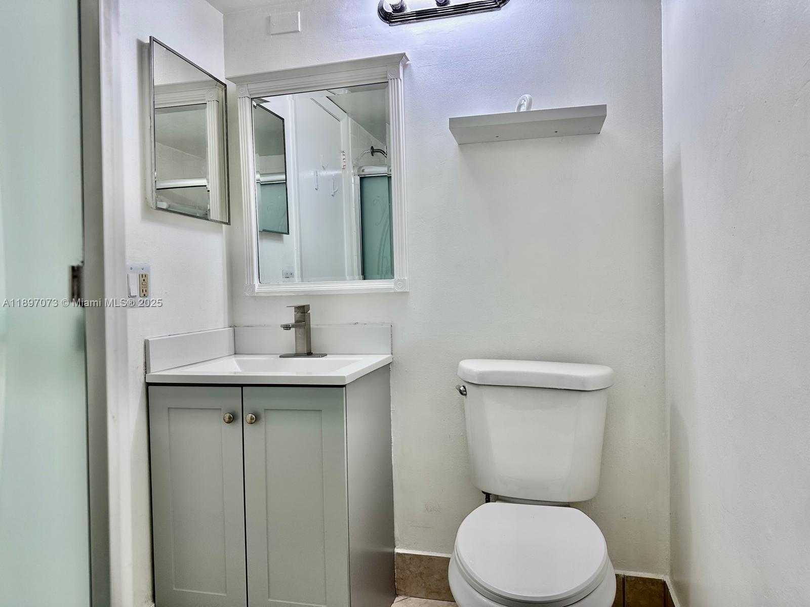 Small Image of 510 NORTH WEST 86TH PL #12-106, Miami Number 12