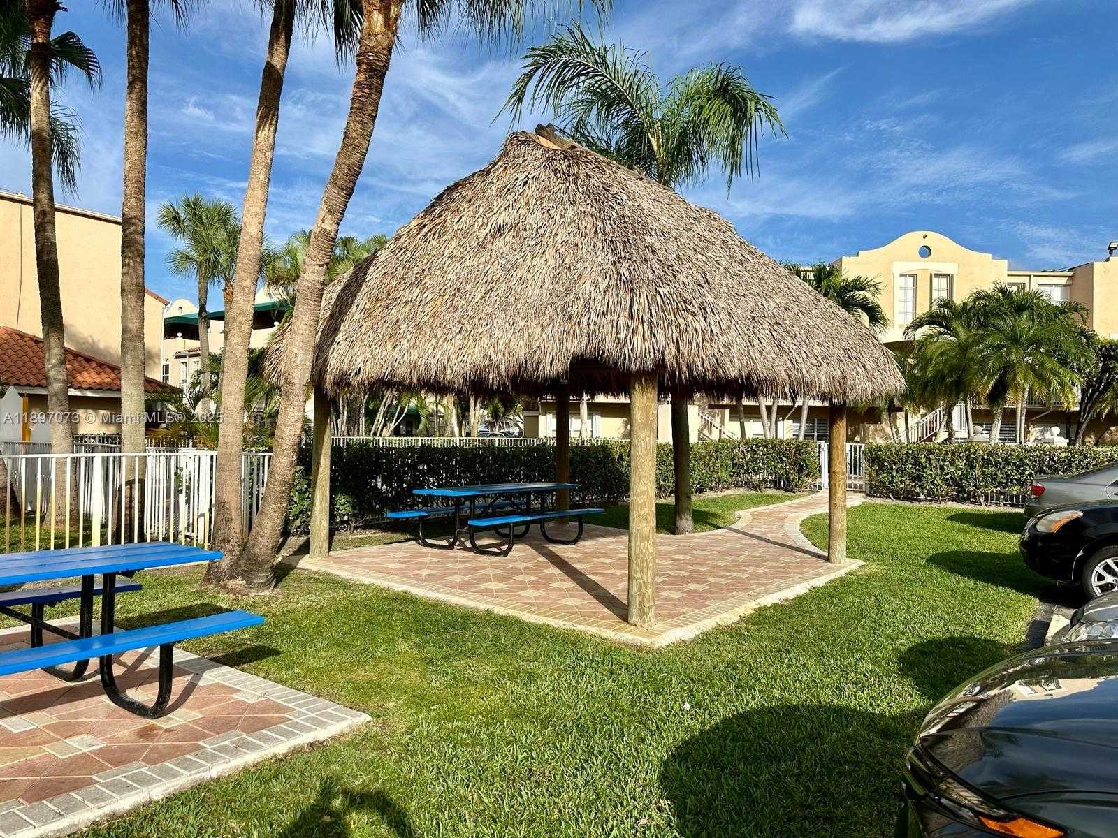 Small Image of 510 NORTH WEST 86TH PL #12-106, Miami Number 14