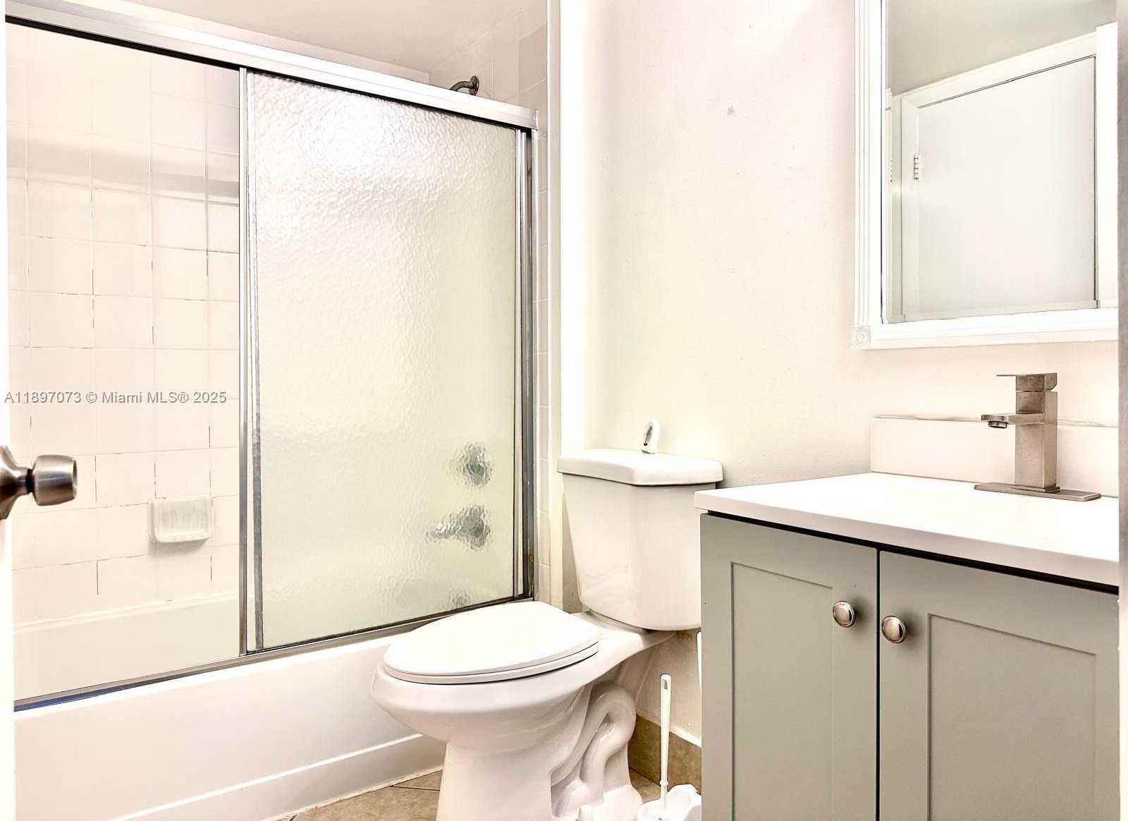 Small Image of 510 NORTH WEST 86TH PL #12-106, Miami Number 7