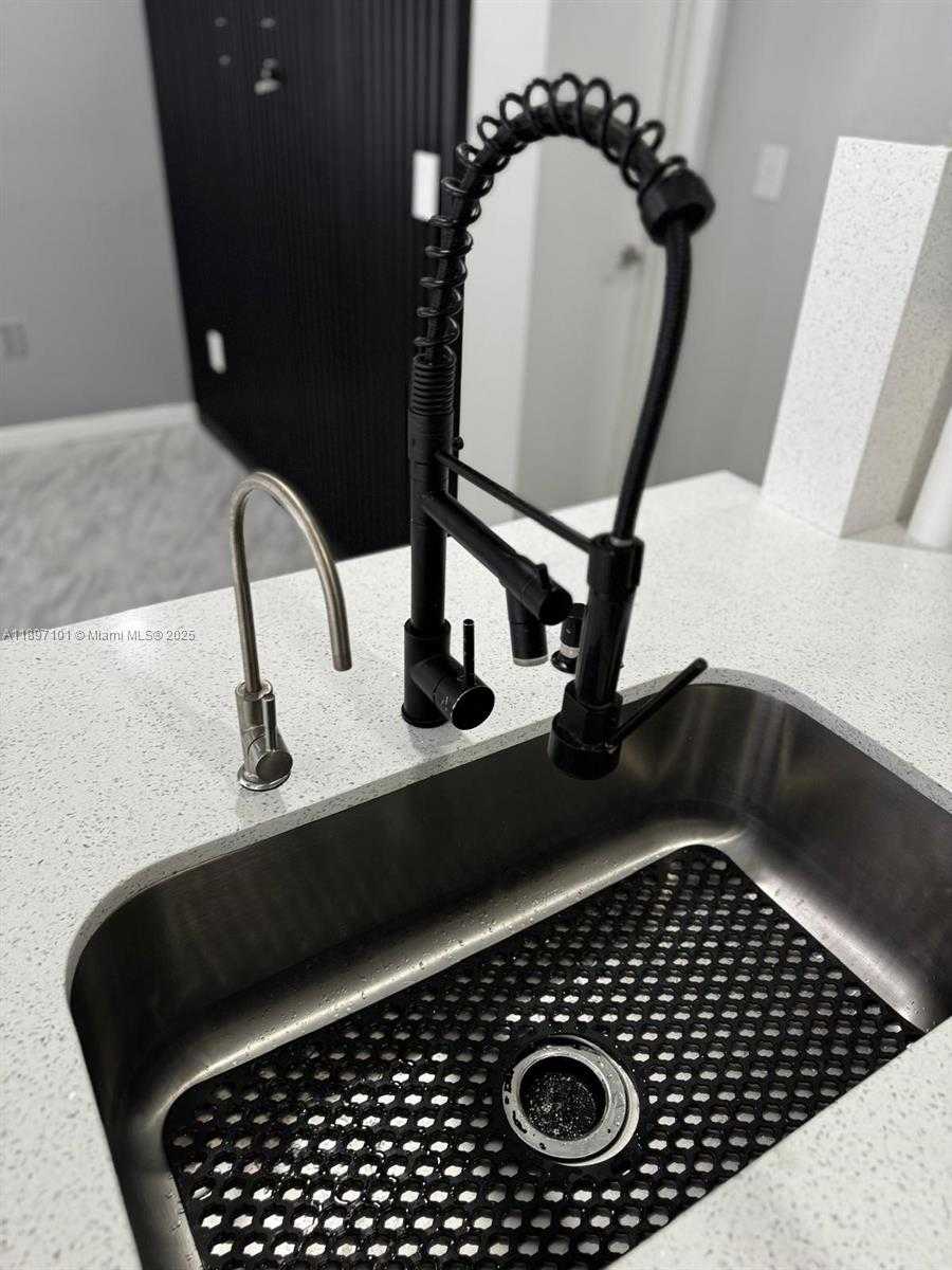Small Image of 14036 SOUTH WEST 179TH ST #14036, Miami Number 12