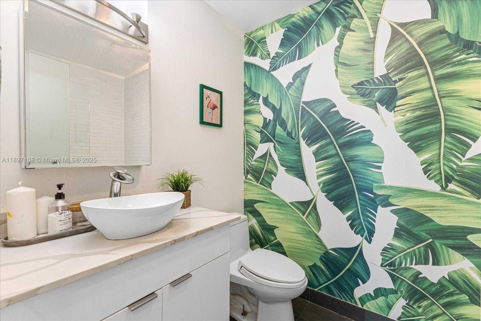 Small Image of 1700 MERIDIAN AVE #203, Miami Beach Number 11