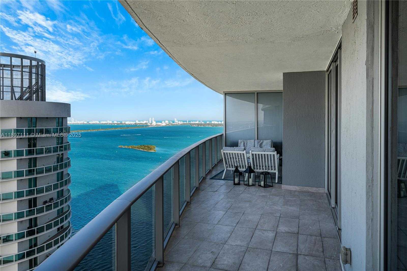 Small Image of Miami Number 27