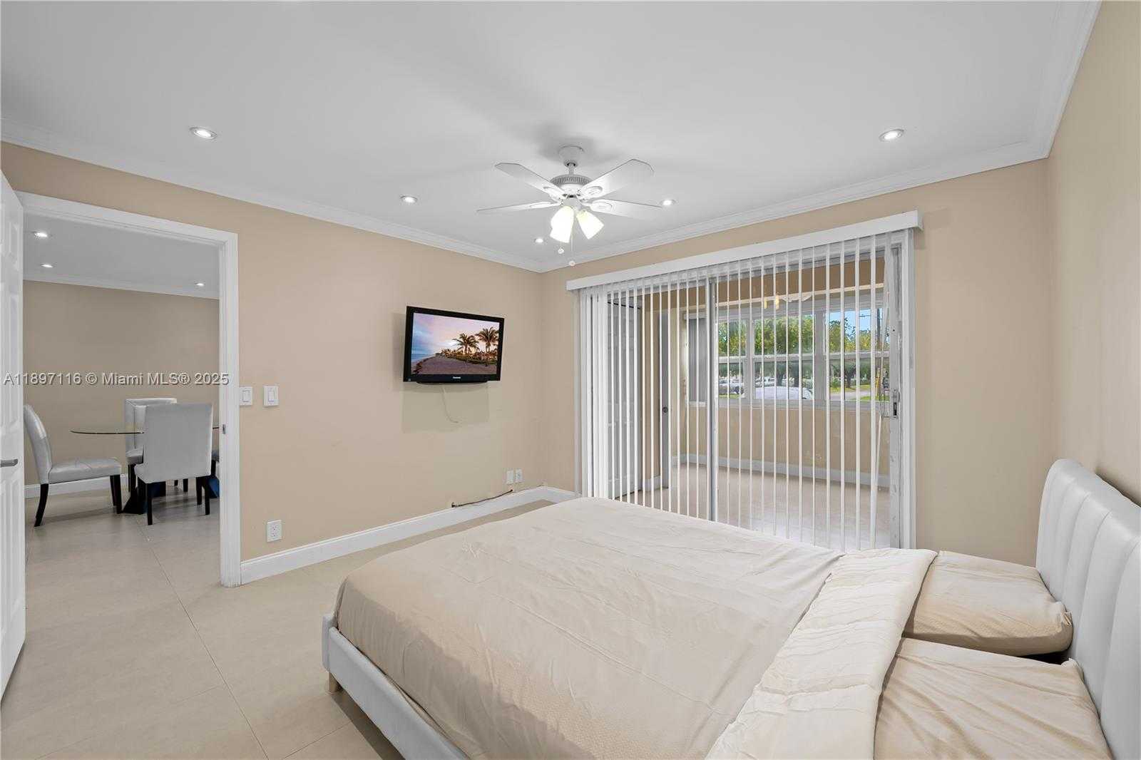 Small Image of 329 SOUTH EAST 3RD ST #103S, Hallandale Beach Number 13