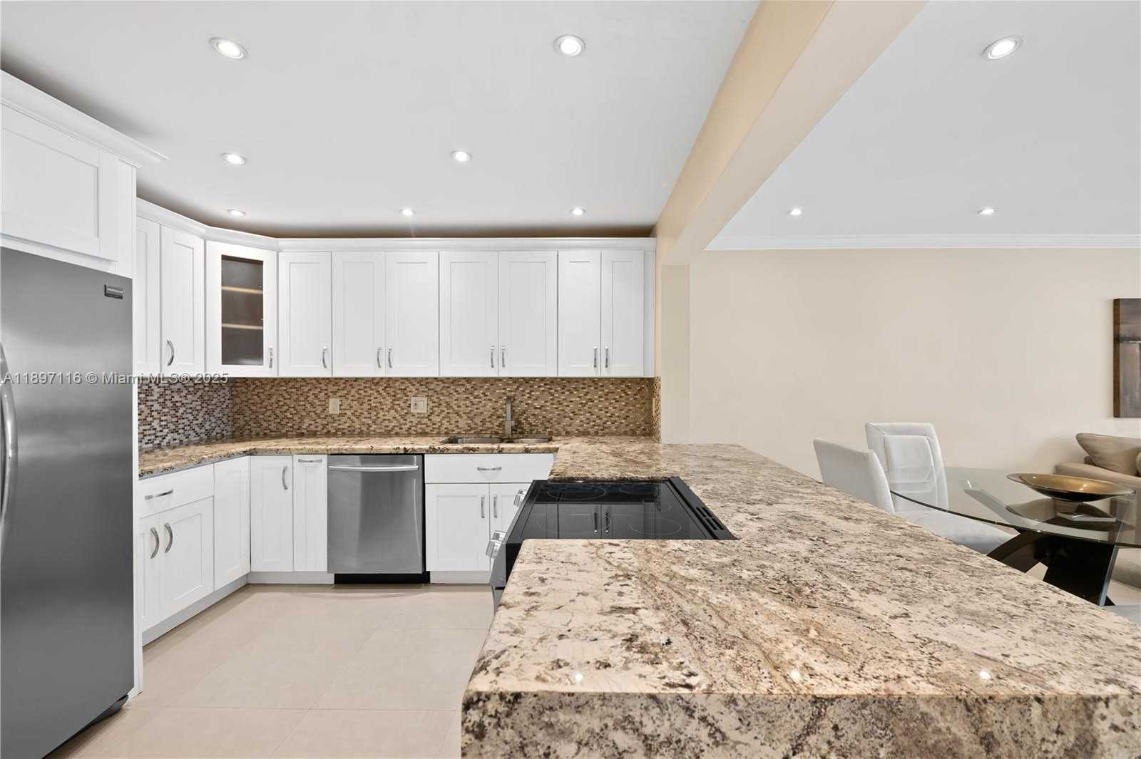 Small Image of 329 SOUTH EAST 3RD ST #103S, Hallandale Beach Number 2