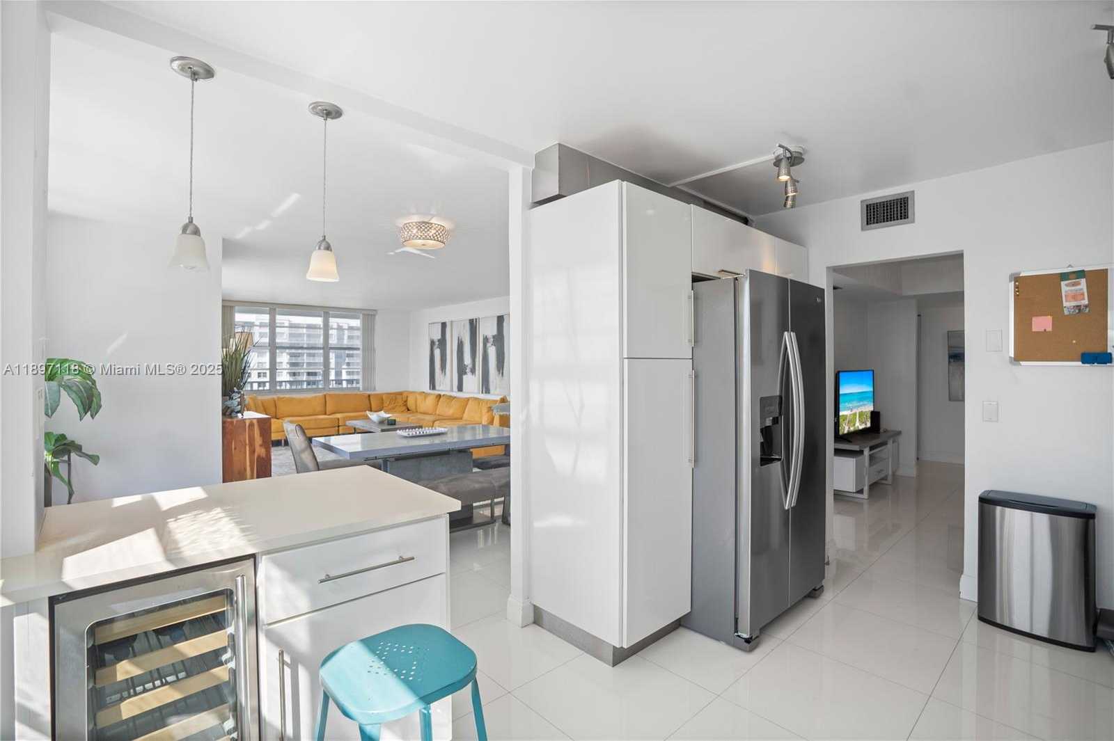 Small Image of 2851 NORTH EAST 183RD ST #1816E, Aventura Number 13