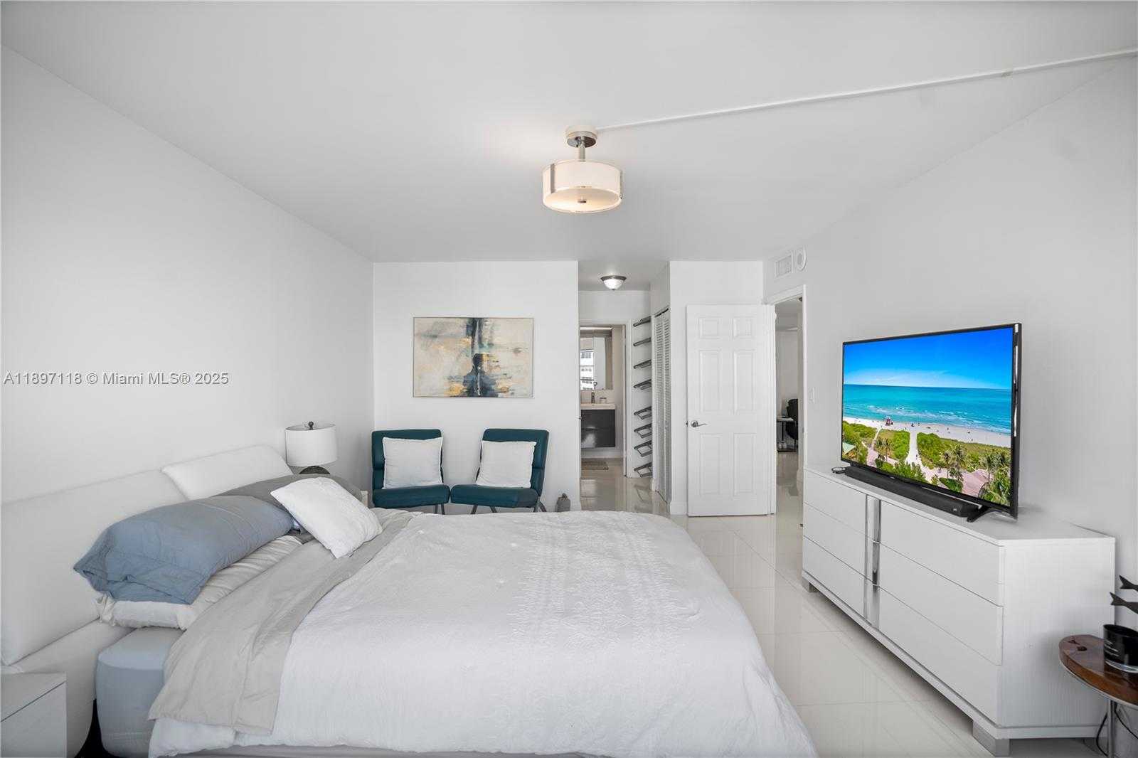 Small Image of 2851 NORTH EAST 183RD ST #1816E, Aventura Number 20