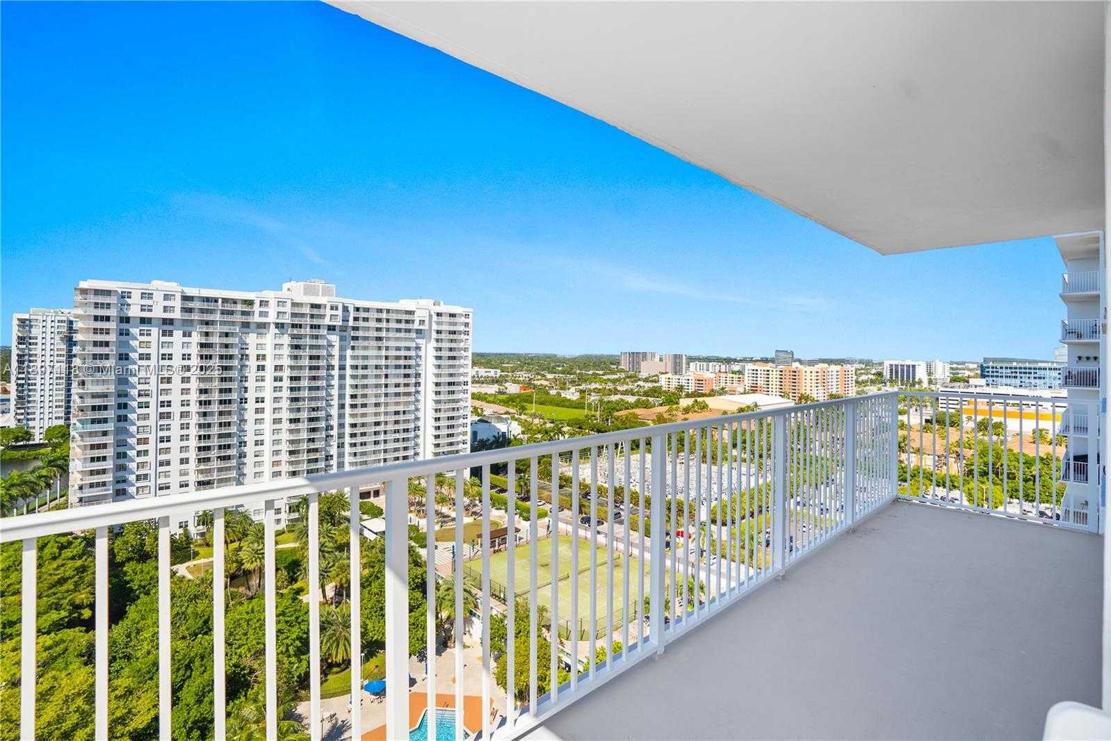 Small Image of 2851 NORTH EAST 183RD ST #1816E, Aventura Number 28