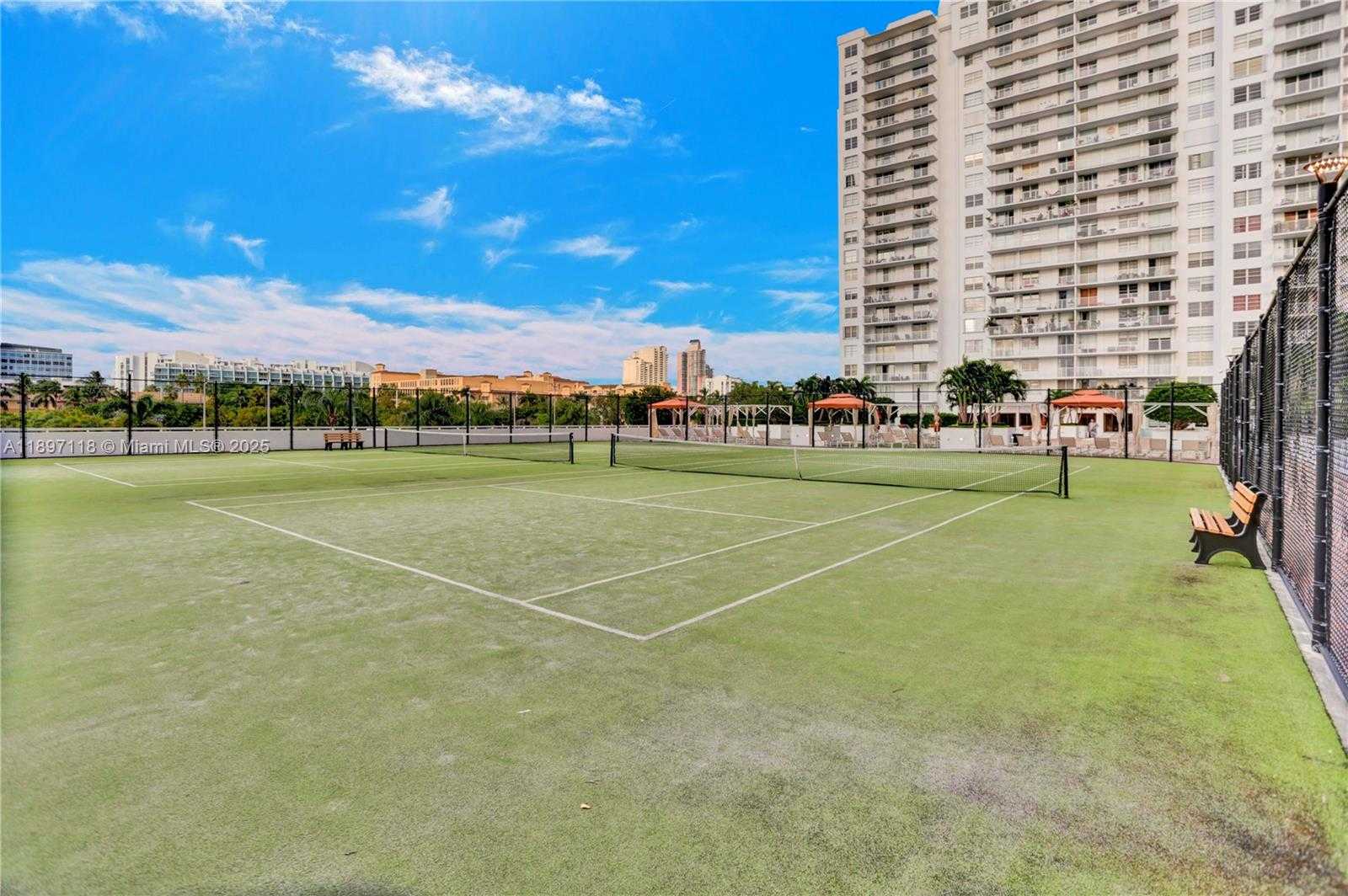 Small Image of 2851 NORTH EAST 183RD ST #1816E, Aventura Number 37