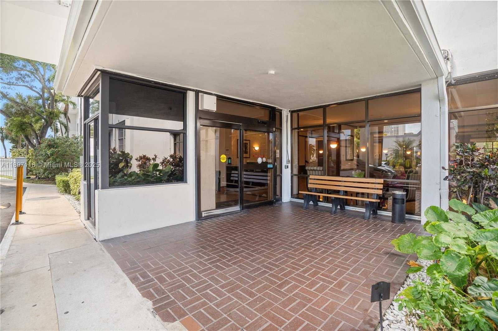 Small Image of 2851 NORTH EAST 183RD ST #1816E, Aventura Number 48