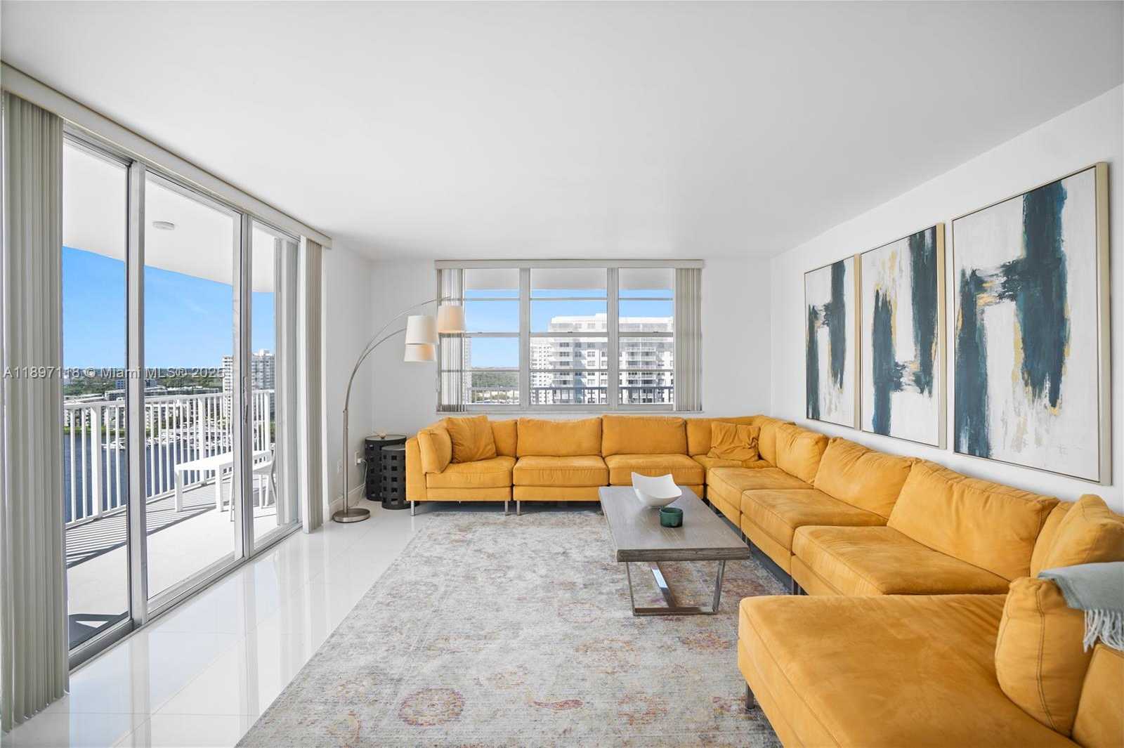 Small Image of 2851 NORTH EAST 183RD ST #1816E, Aventura Number 5