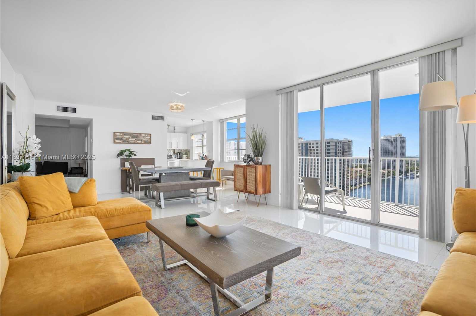 Small Image of 2851 NORTH EAST 183RD ST #1816E, Aventura Number 6