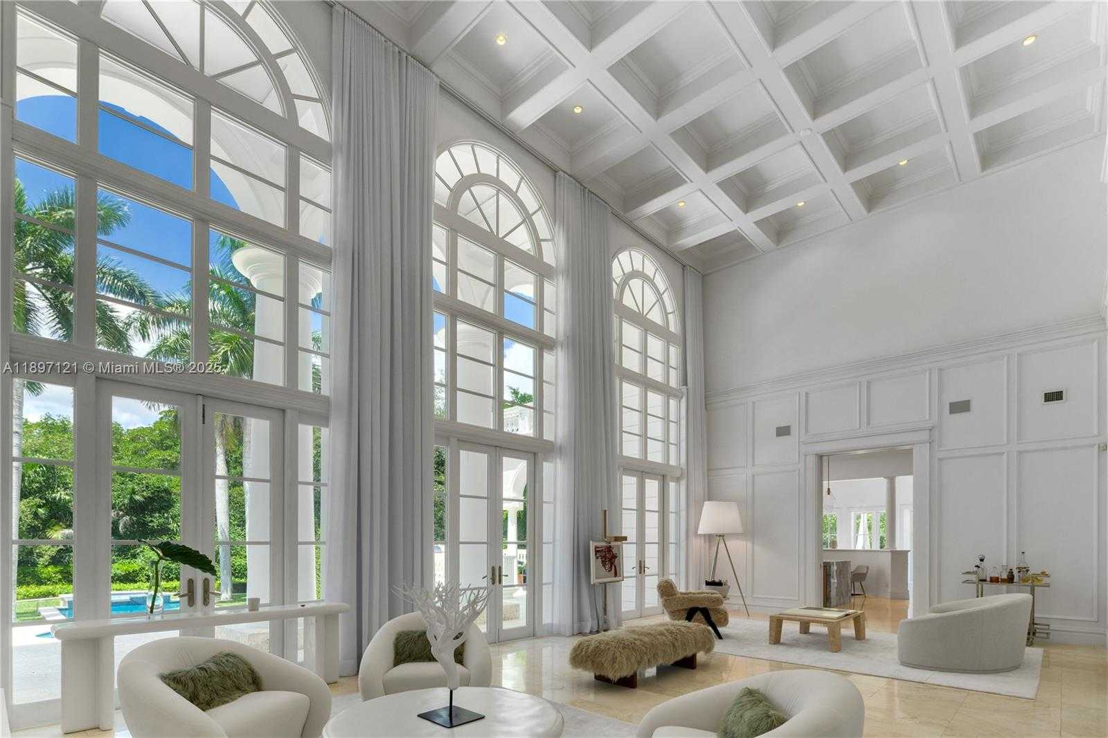 Small Image of 26 TAHITI BEACH ISLAND RD, Coral Gables Number 4