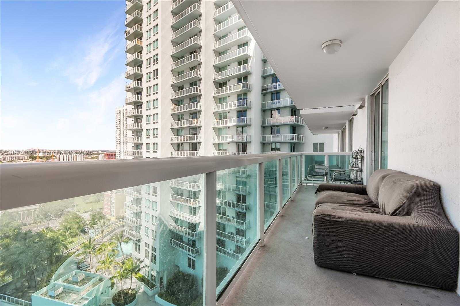 Small Image of 1800 NORTH BAYSHORE DR #2208, Miami Number 10