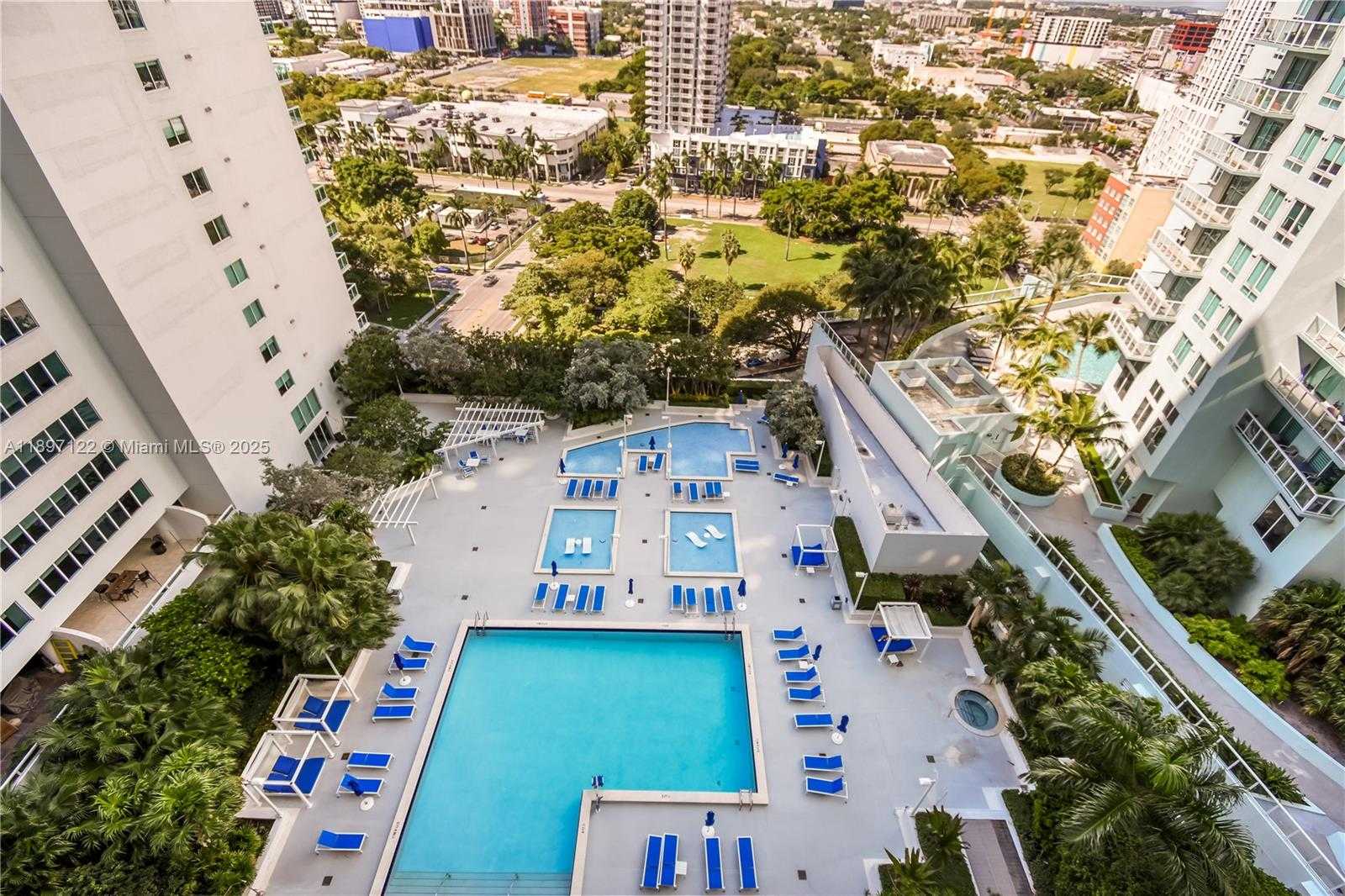 Small Image of 1800 NORTH BAYSHORE DR #2208, Miami Number 12