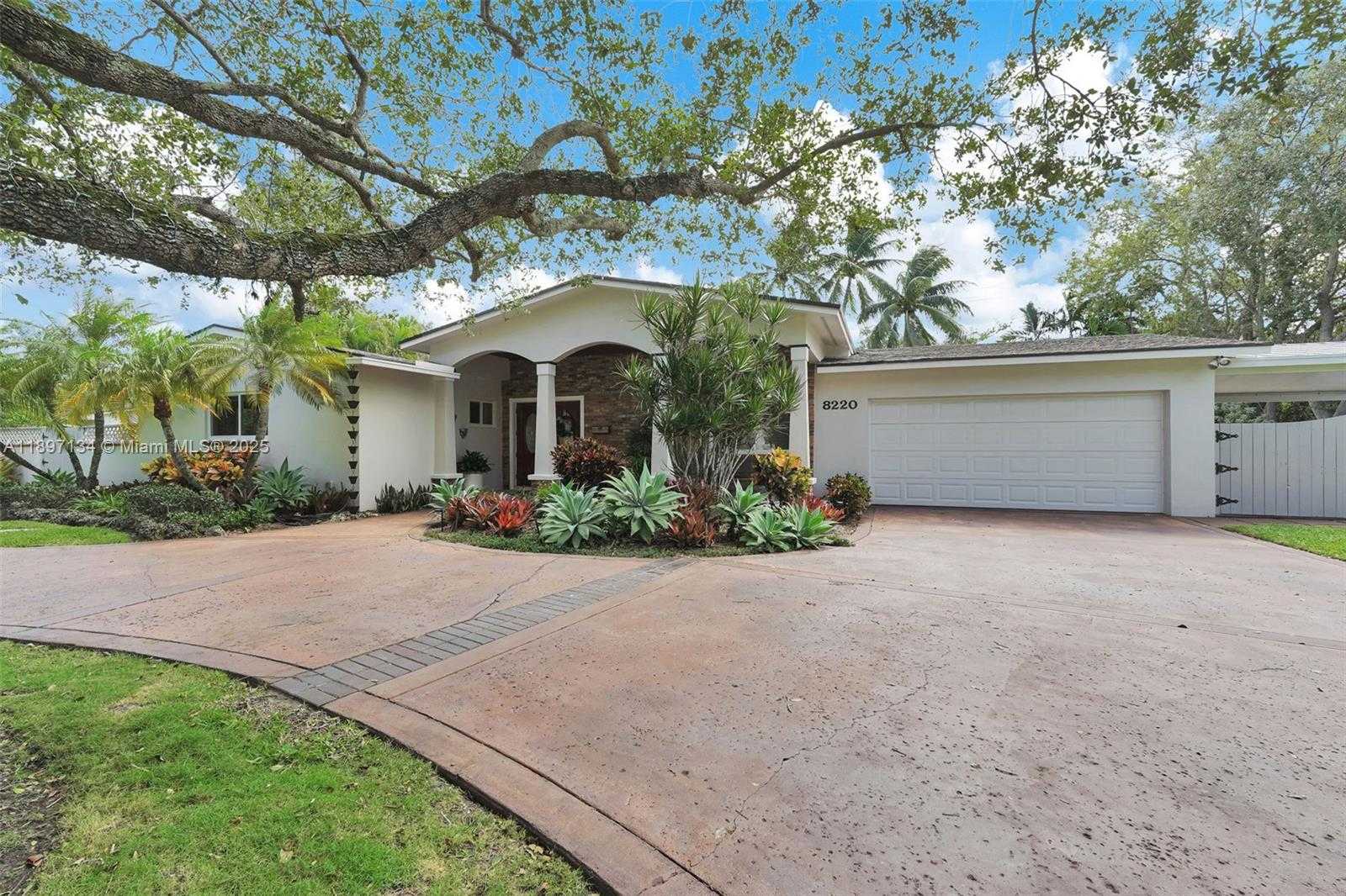 Small Image of 8220 SOUTH WEST 162ND ST, Palmetto Bay Number 18
