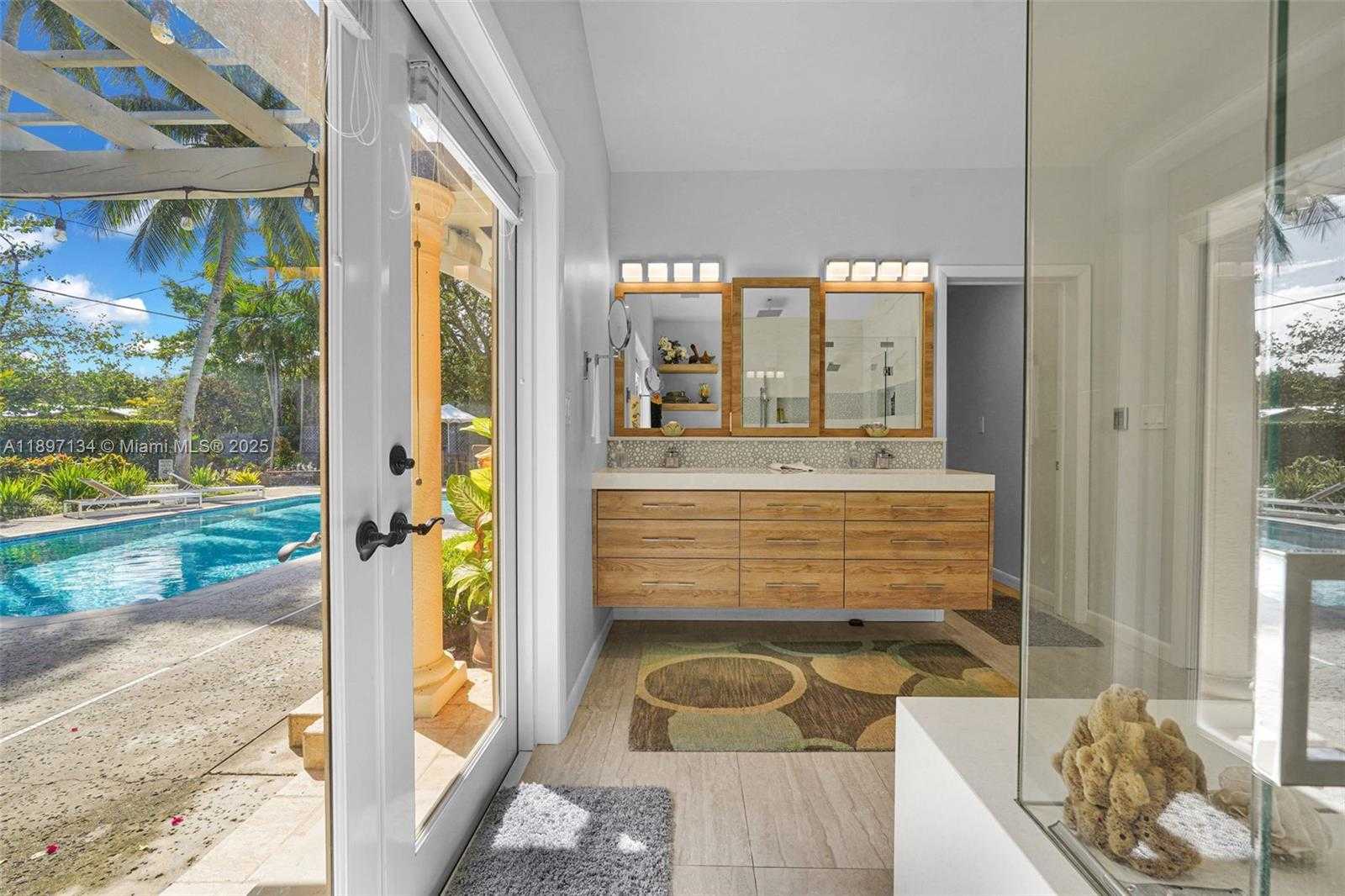 Small Image of 8220 SOUTH WEST 162ND ST, Palmetto Bay Number 9
