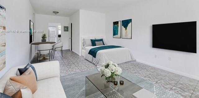 Small Image of 6930 RUE VERSAILLES #27, Miami Beach Number 5