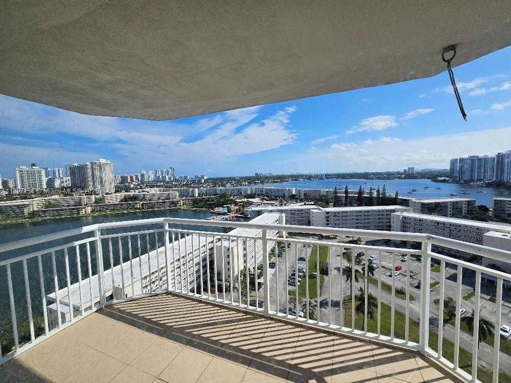 Small Image of 18031 BISCAYNE BLVD #1703, Aventura Number 17