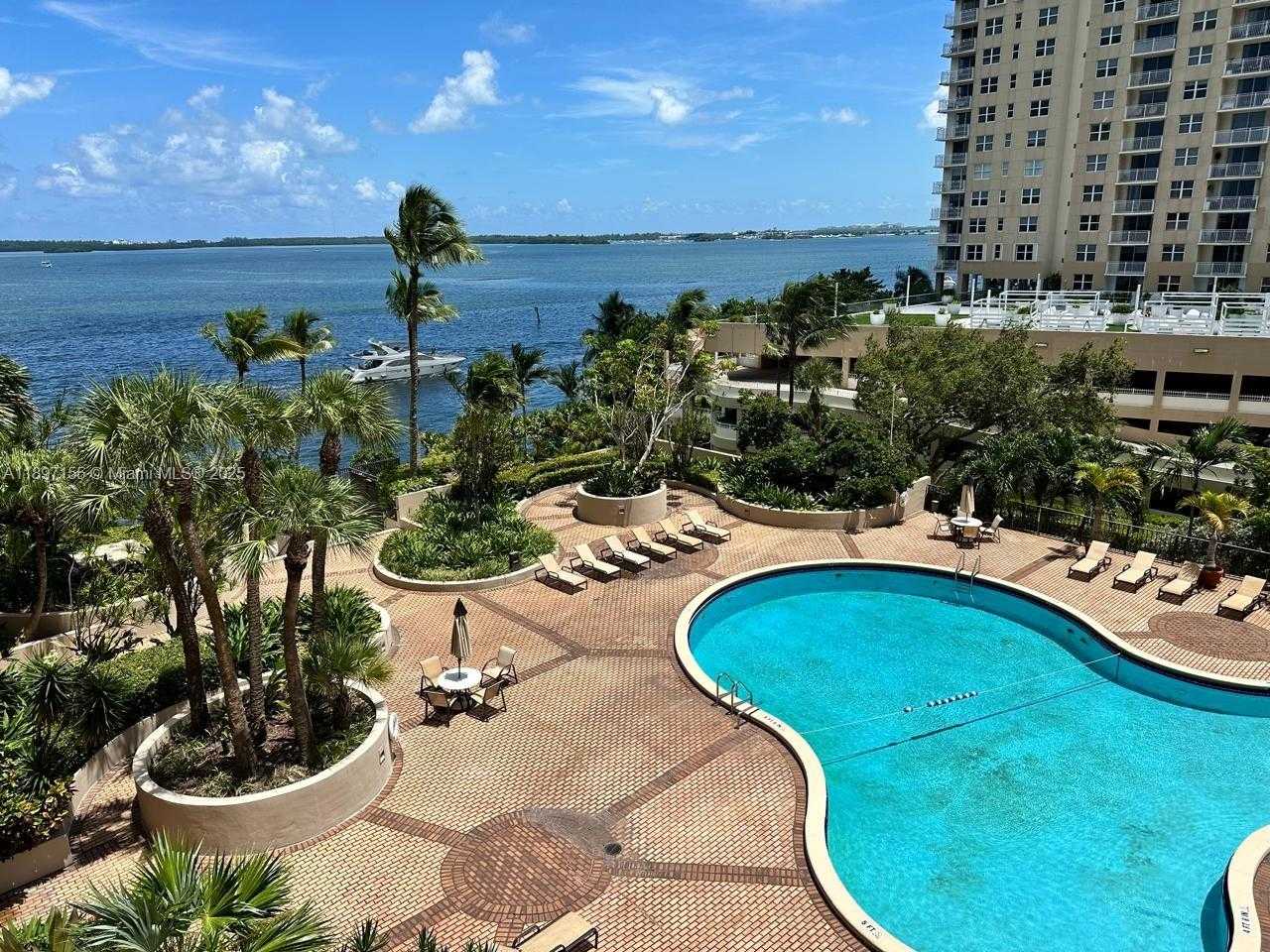 Small Image of 520 BRICKELL KEY DR #A605, Miami Number 17