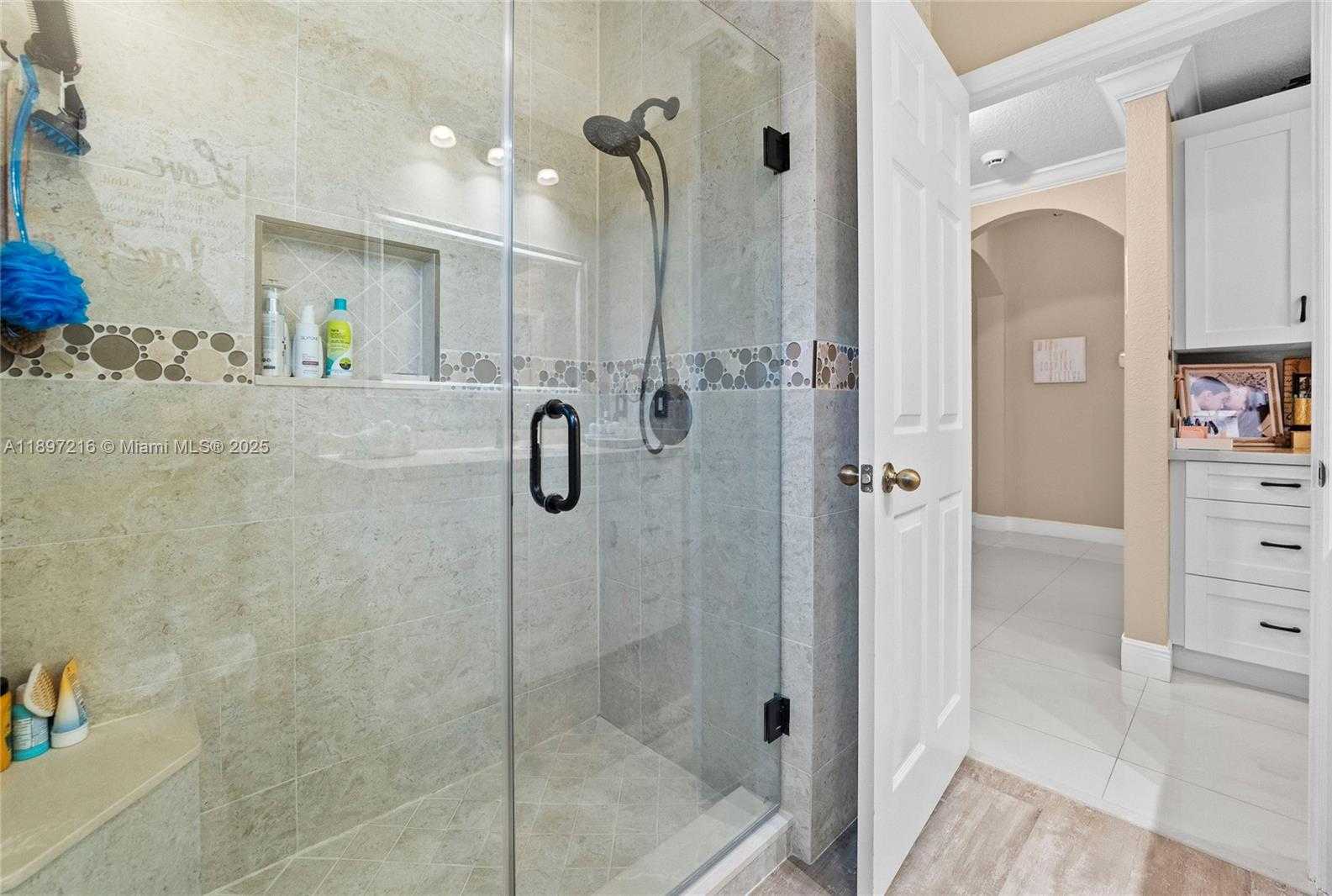 Small Image of 13925 SOUTH WEST 155TH CT #13925, Miami Number 17