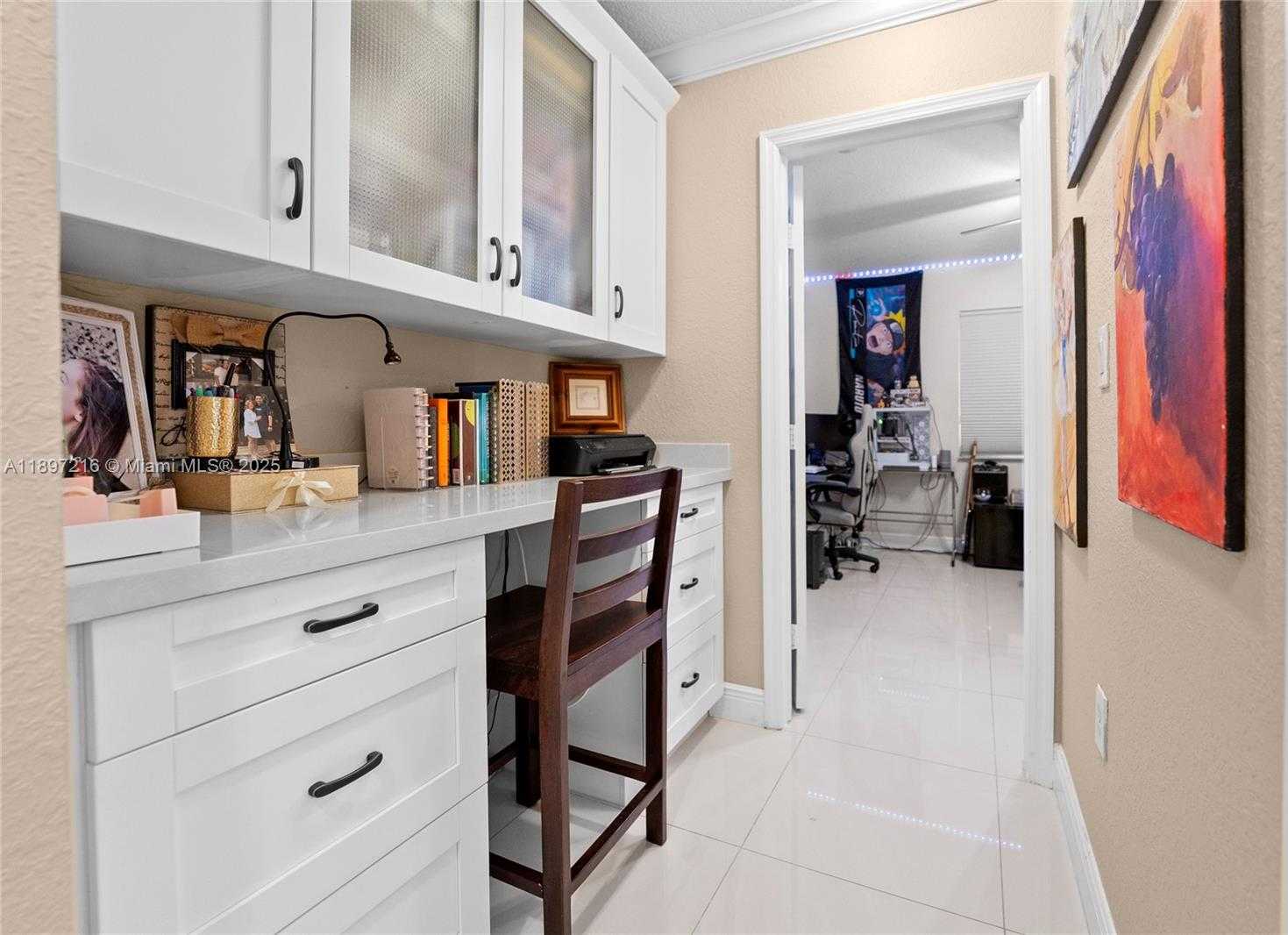 Small Image of 13925 SOUTH WEST 155TH CT #13925, Miami Number 18